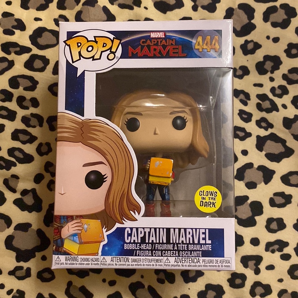 captain marvel funko pop